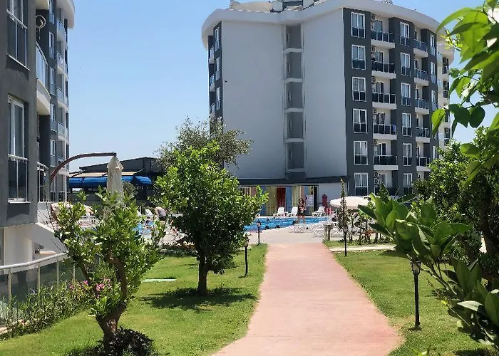 Jura Lara Ξενοδοχείο