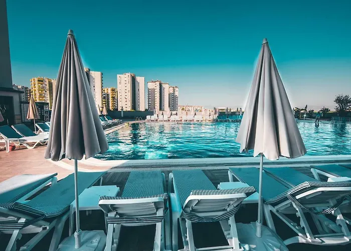 Ξενοδοχείο Jura Lara