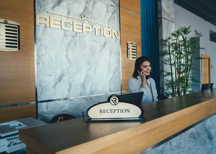 Ξενοδοχείο Jura Lara 4*