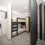 Jura Lara 酒店 4*