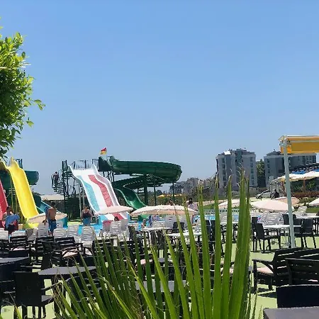 Jura Lara Отель 4*