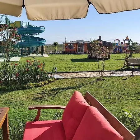 فندق Jura Lara 4*