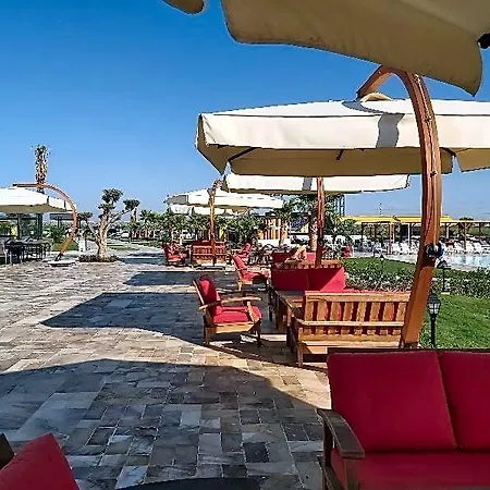 Jura Lara Hotel 4*