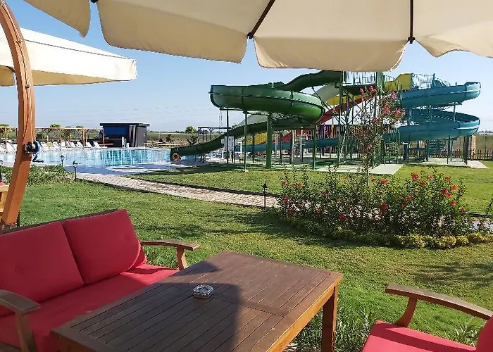 Szálloda Jura Lara 4*