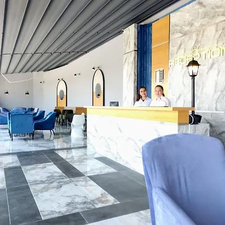 Royal Towers Lara 4*