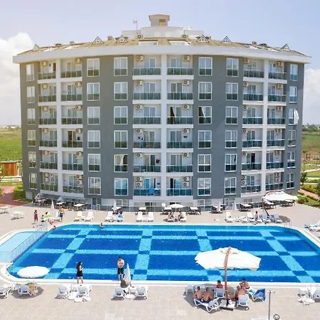 Royal Towers Lara 4*