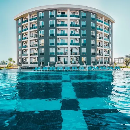 Royal Towers Lara מלון אנטליה